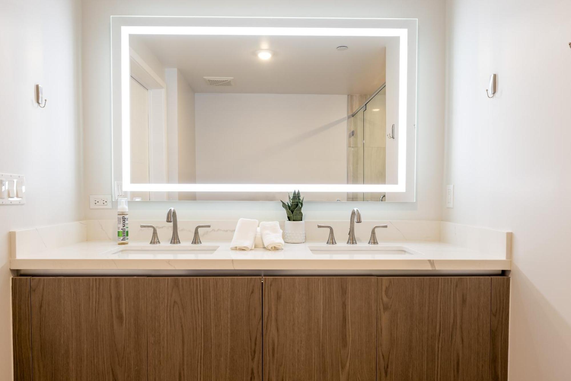 Larchmont Village Luxury Living Appartamento Los Angeles